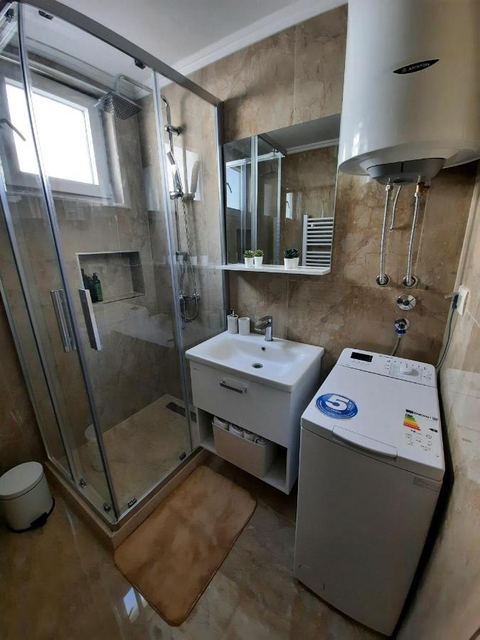 Apartments "4You" Tivat Exterior foto